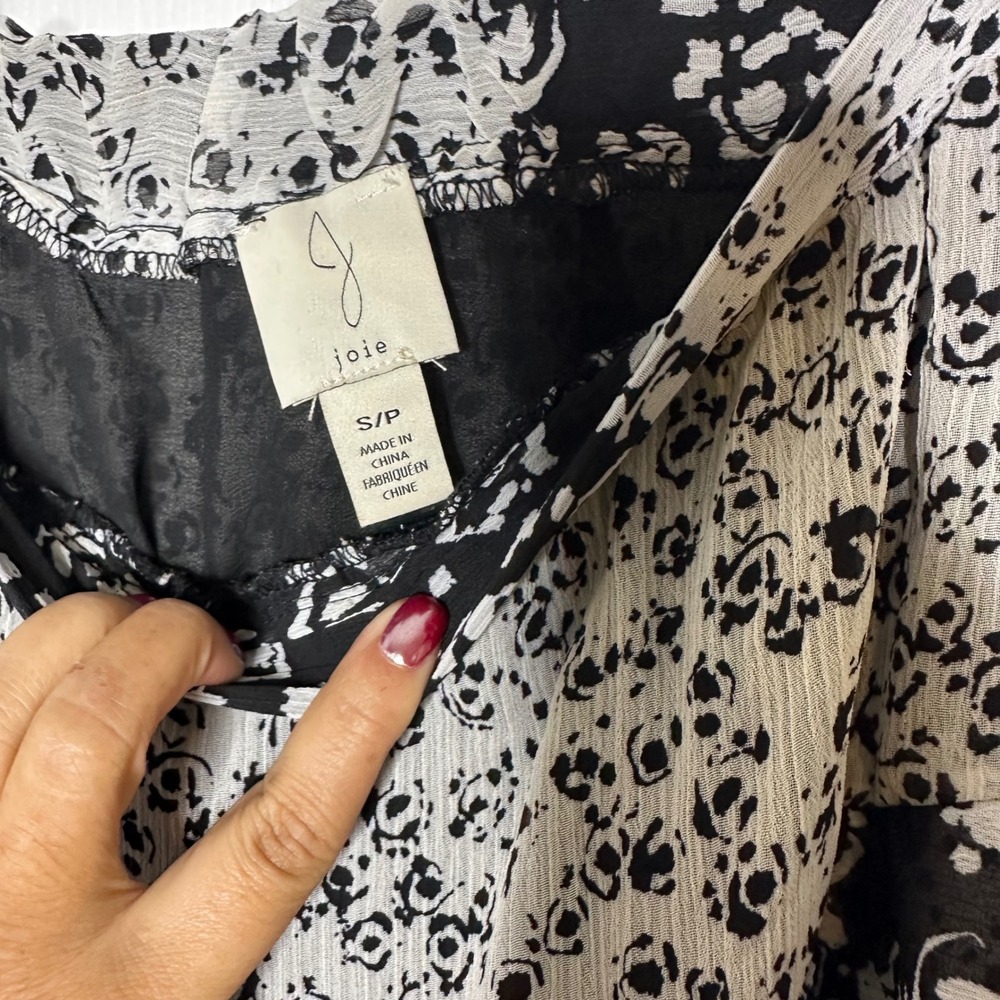 Joie Floral Print‎ Ruffle Midi Skirt Black White Asymmetrical Lightweight Small - Picture 4 of 5